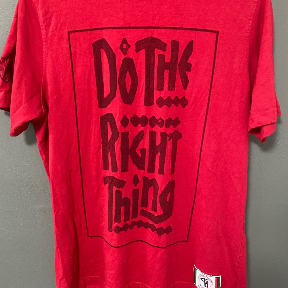 Defend Brooklyn Do The Right Thing Red Tee Size Large